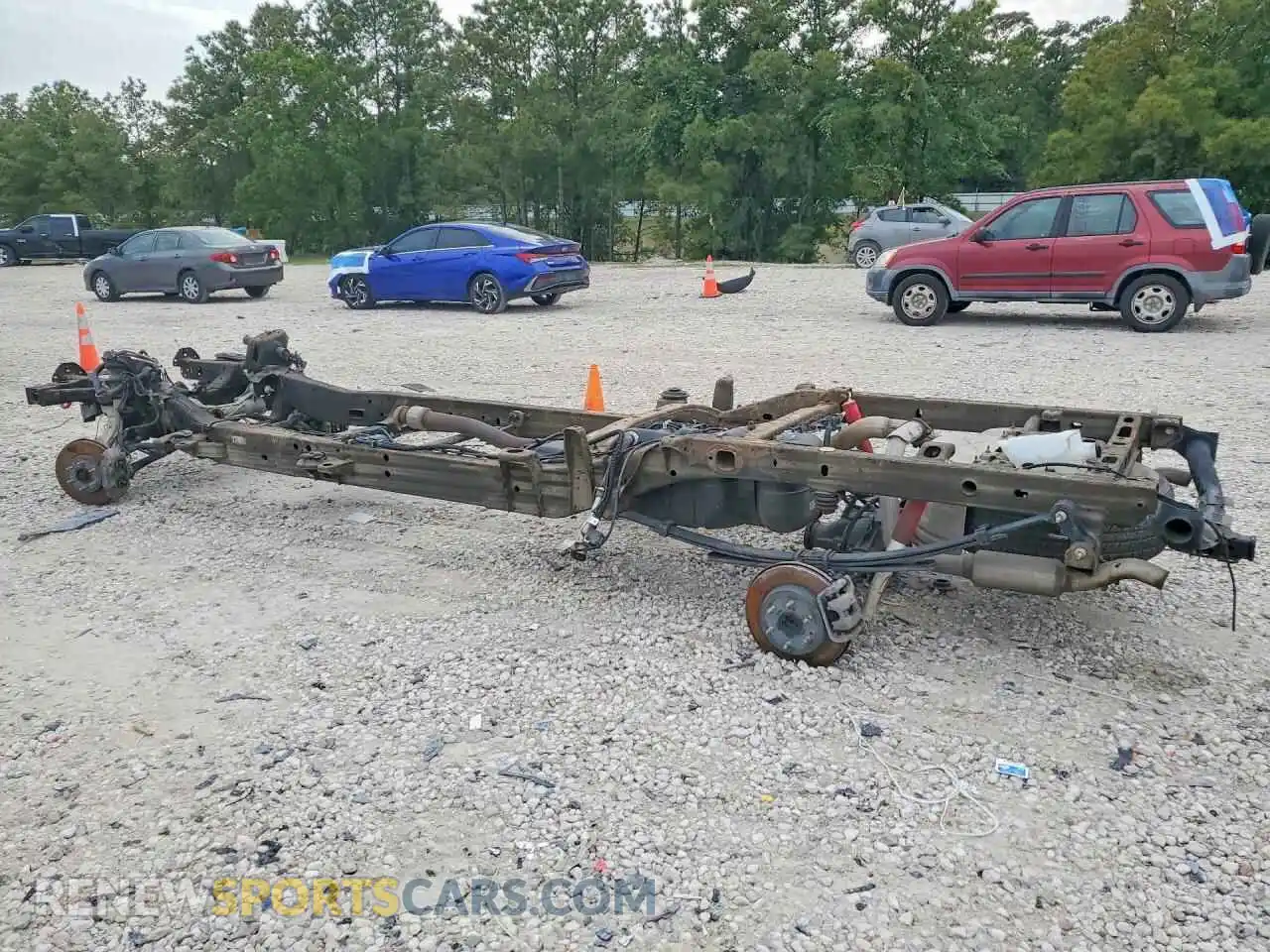 2 Photograph of a damaged car 3GTP9EEL8MG192323 GMC SIERRA 2021