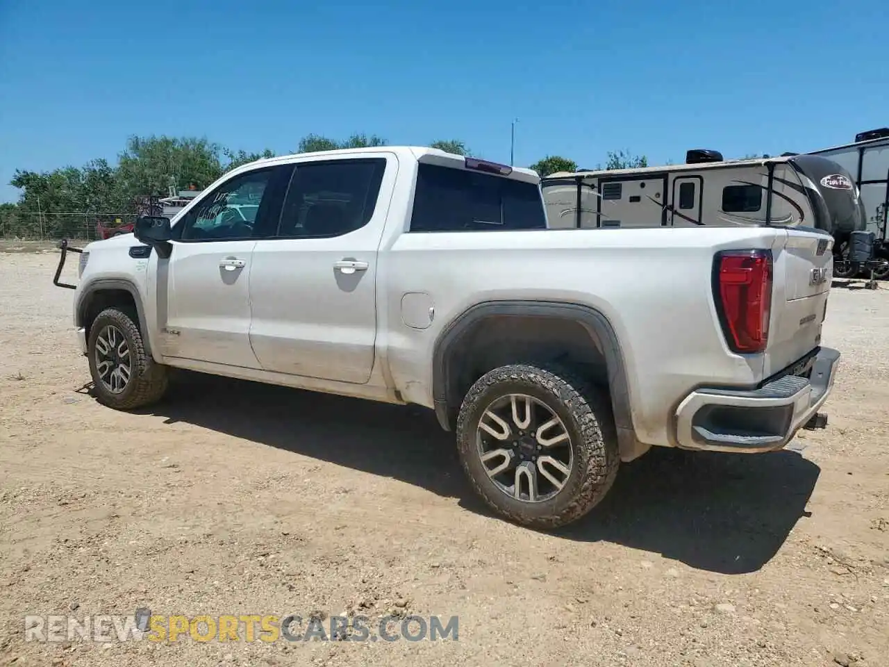 2 Photograph of a damaged car 3GTP9EEL9MG359854 GMC SIERRA 2021