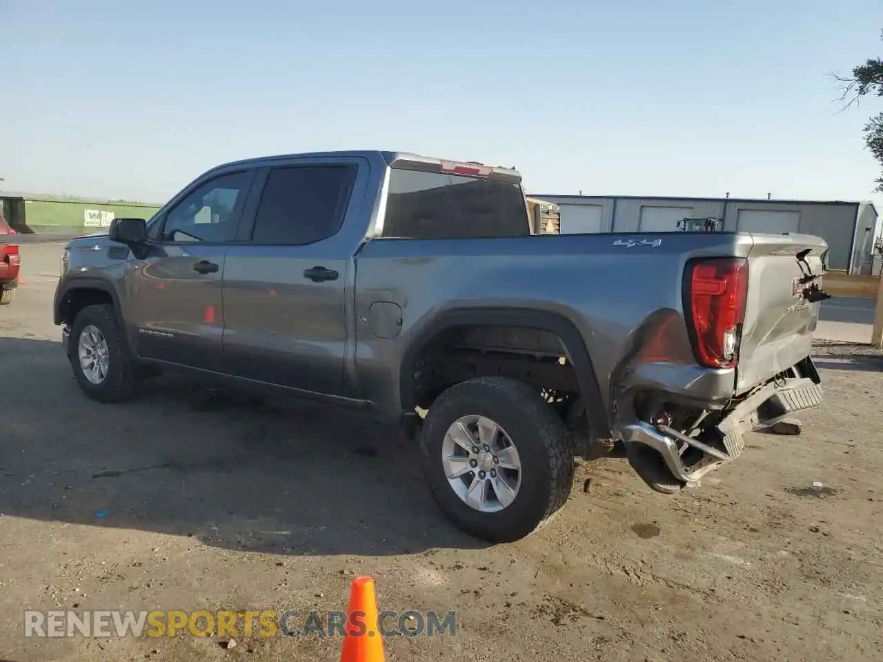 2 Photograph of a damaged car 3GTU9AEF1MG200185 GMC SIERRA 2021
