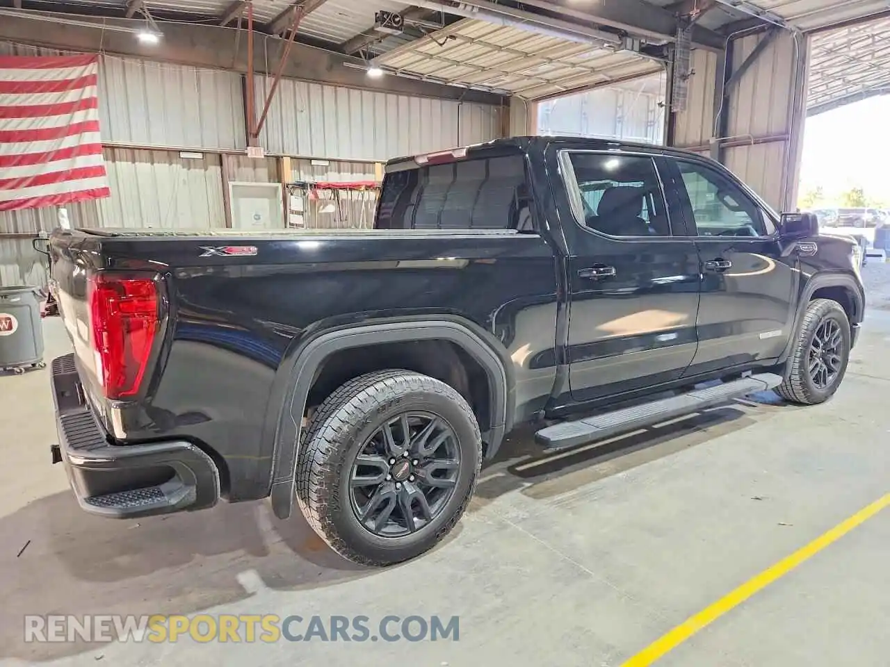 3 Photograph of a damaged car 3GTU9CED4MG455732 GMC SIERRA 2021