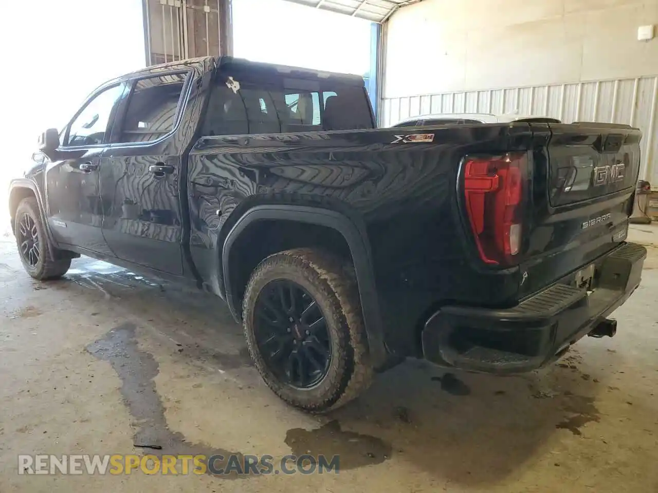 2 Photograph of a damaged car 3GTU9CED5MG215007 GMC SIERRA 2021