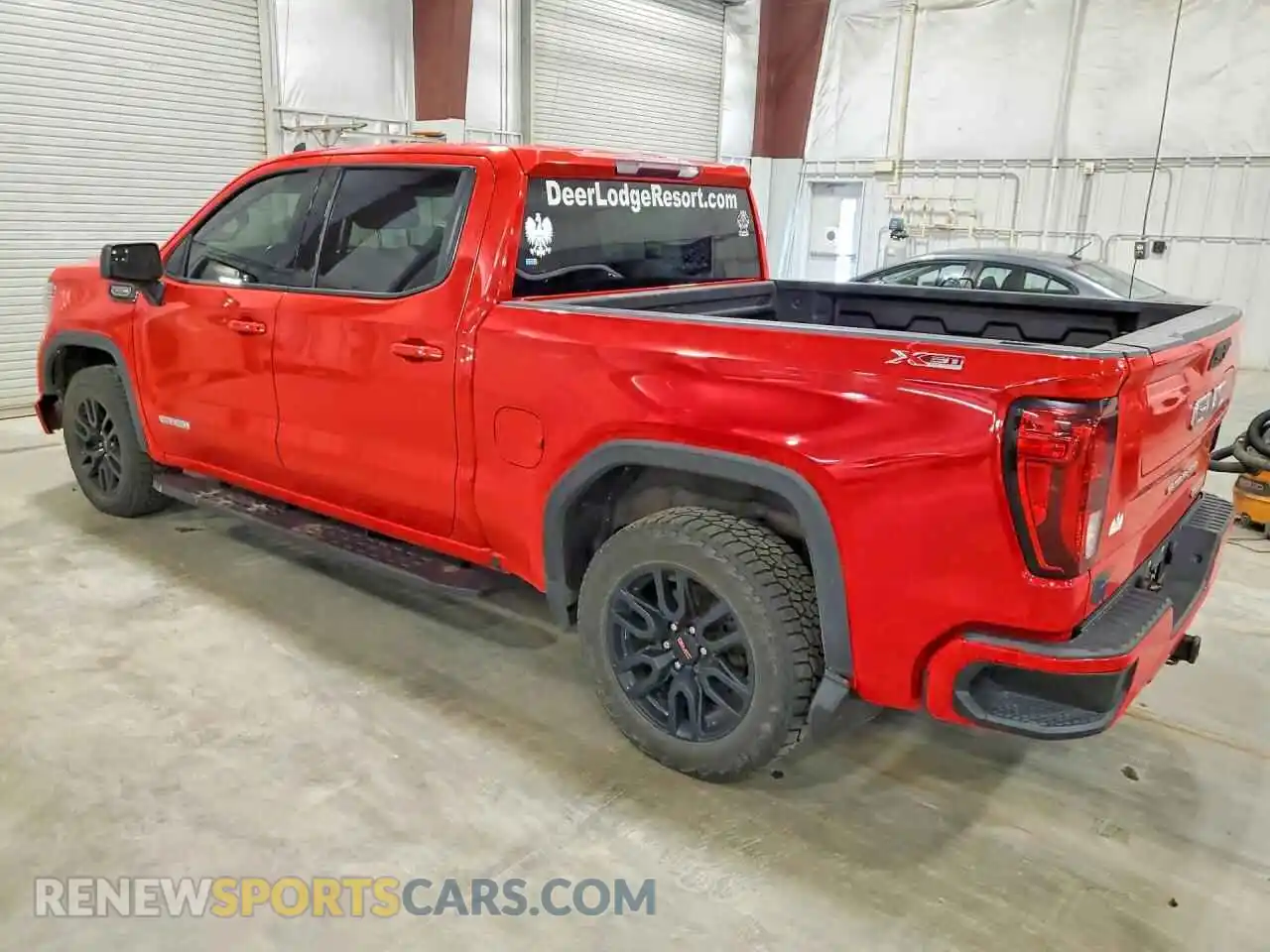 2 fotografías del automóvil dañado 3GTU9CED5MG419743 GMC SIERRA 2021