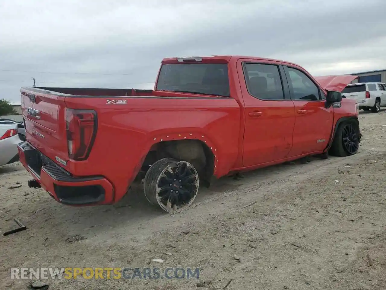 3 Photograph of a damaged car 3GTU9CED9MG477287 GMC SIERRA 2021