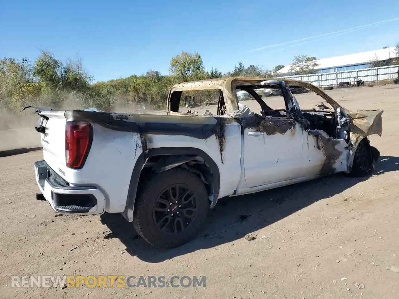 3 Photograph of a damaged car 3GTU9CEDXMG193179 GMC SIERRA 2021