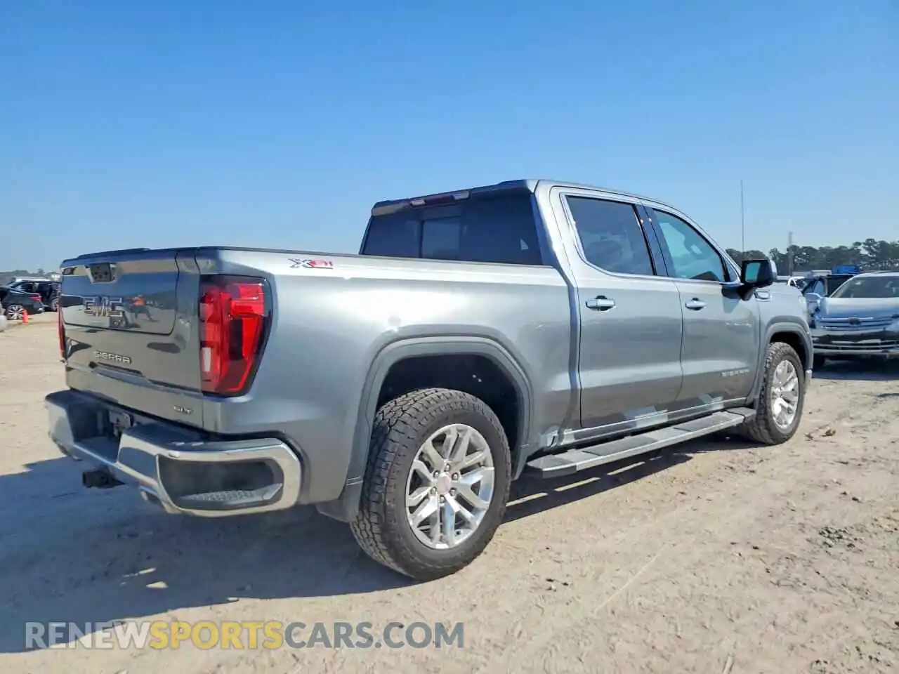 3 Photograph of a damaged car 3GTU9DED2MG417941 GMC SIERRA 2021