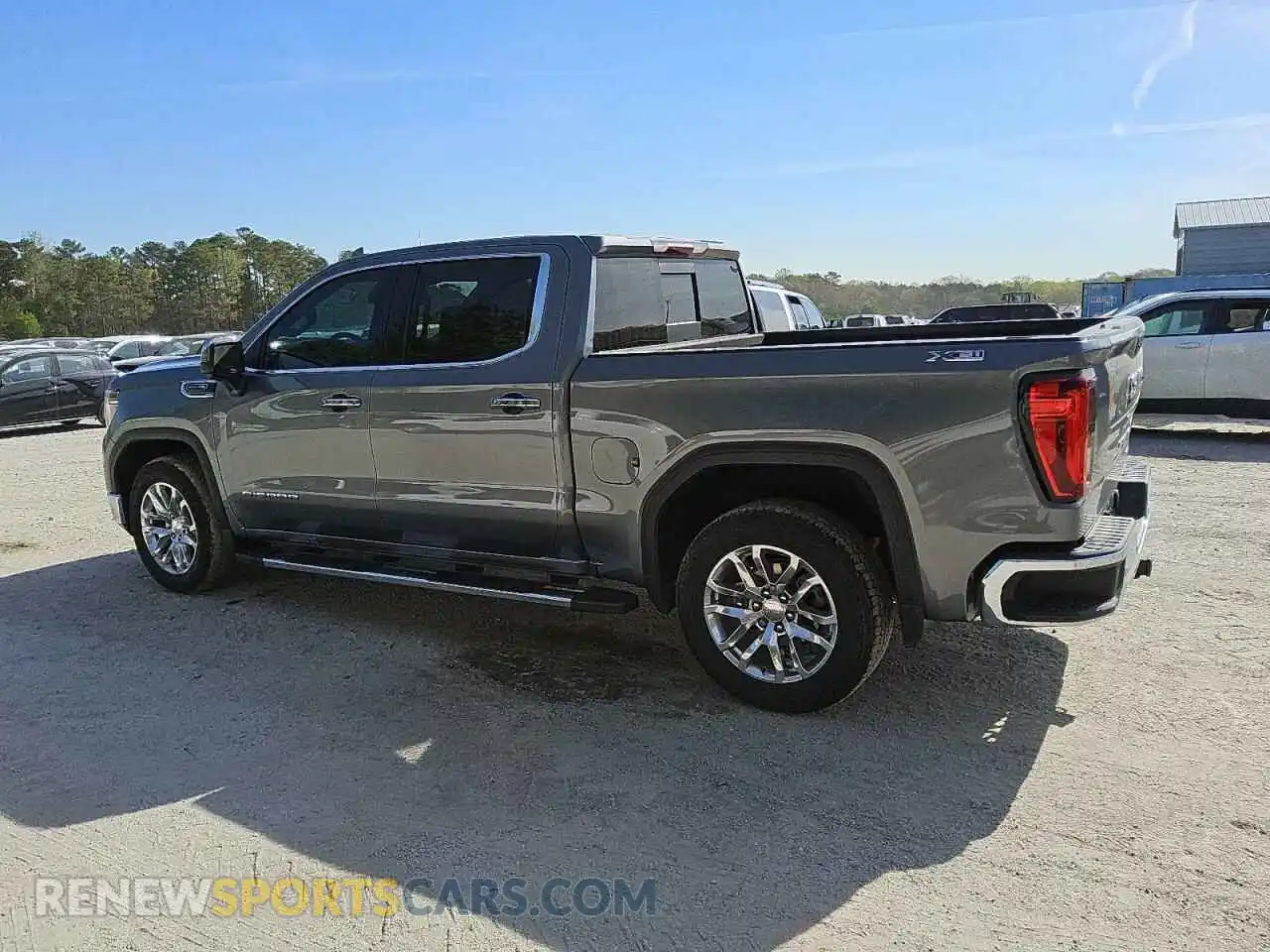 2 Photograph of a damaged car 3GTU9DED9MG320686 GMC SIERRA 2021
