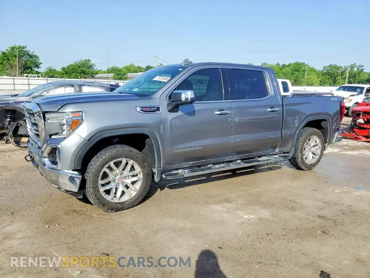 1 Photograph of a damaged car 3GTU9DEL3MG117199 GMC SIERRA 2021