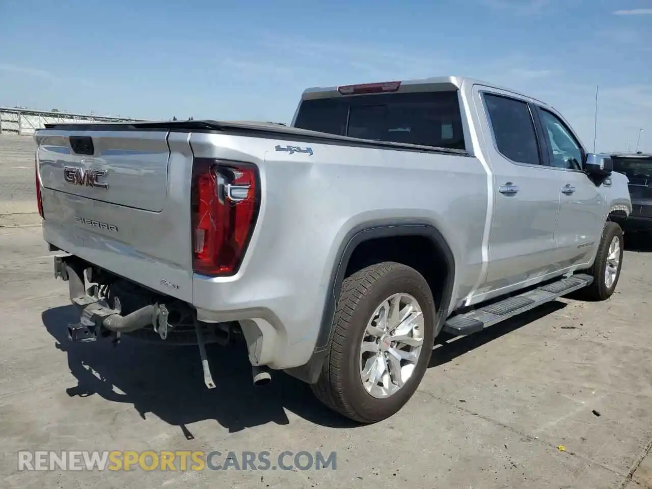 3 Photograph of a damaged car 3GTU9DET0MG341692 GMC SIERRA 2021
