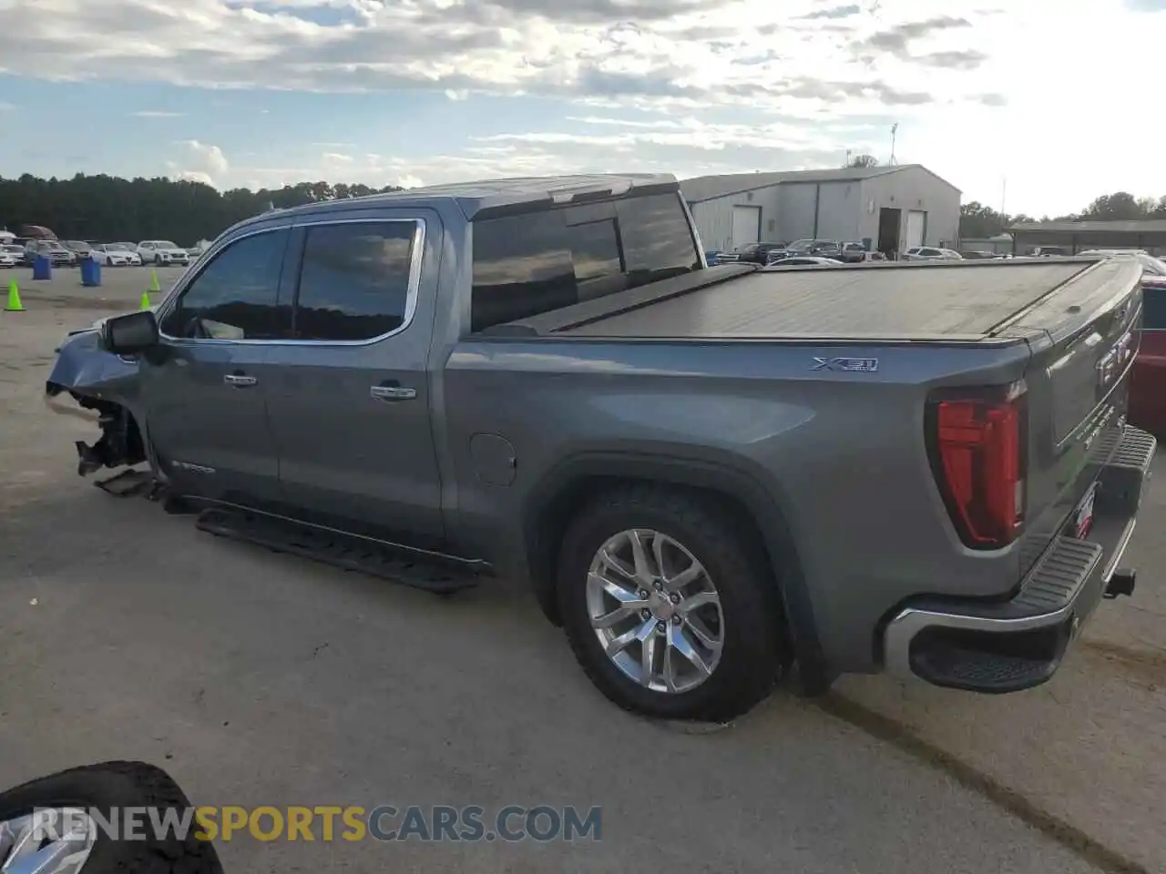 2 Photograph of a damaged car 3GTU9DET1MG225949 GMC SIERRA 2021