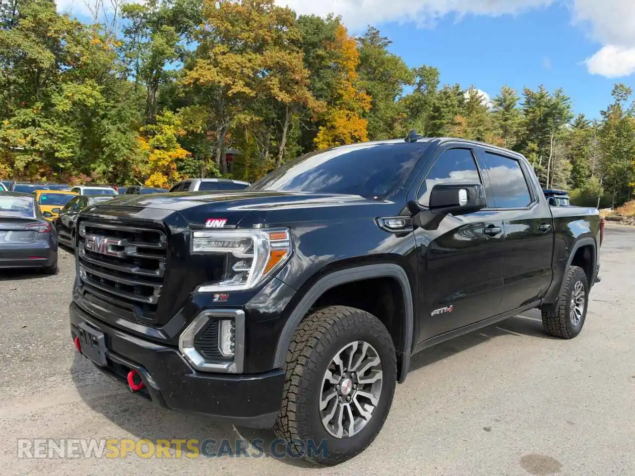 2 Photograph of a damaged car 3GTU9EET5MG378940 GMC SIERRA 2021