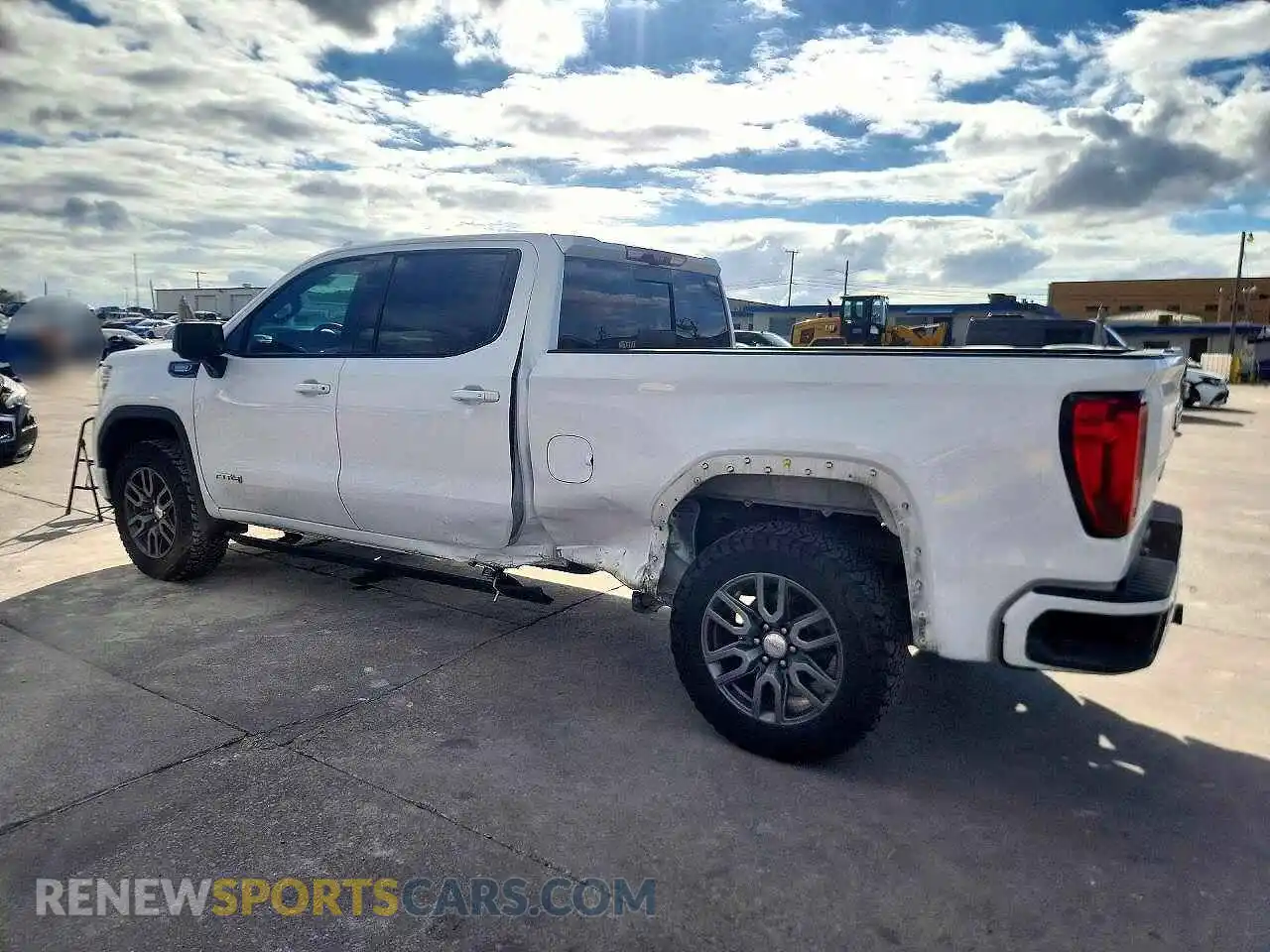 2 fotografías del automóvil dañado 3GTU9EET8MG334396 GMC SIERRA 2021