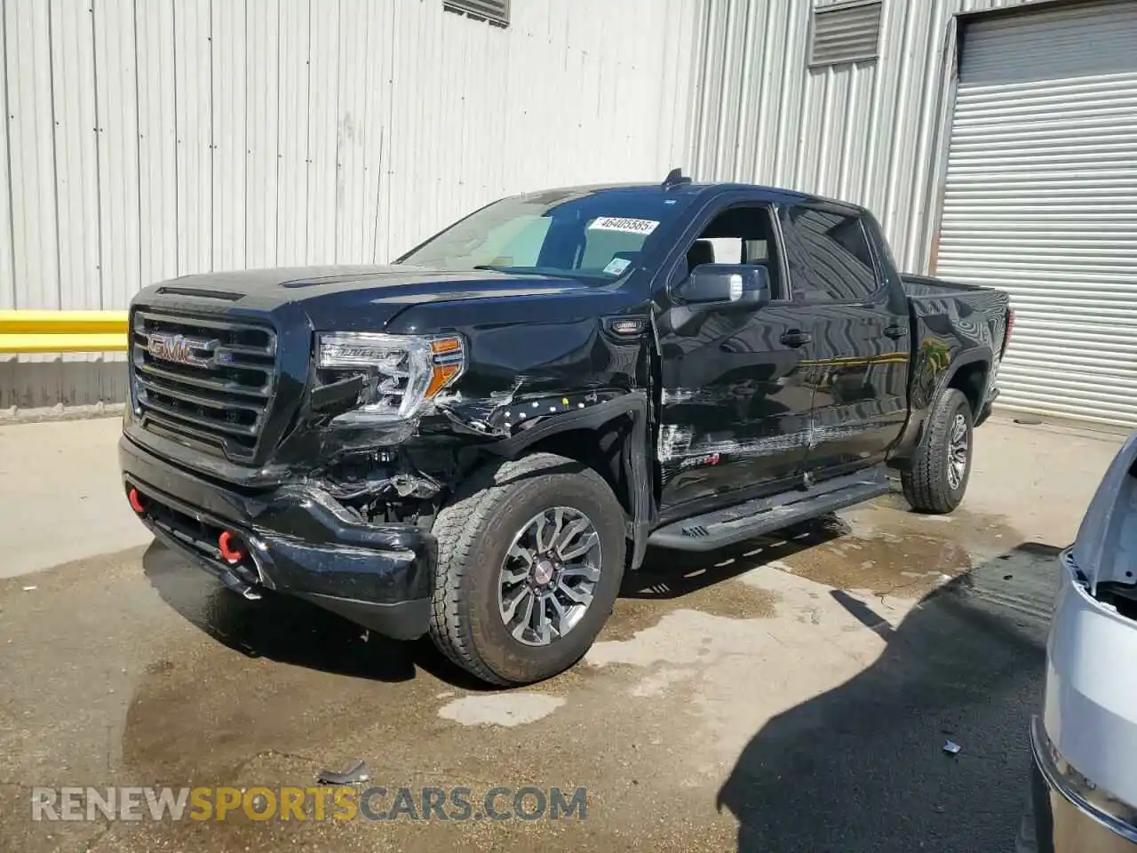 1 Photograph of a damaged car 3GTU9EET9MG370548 GMC SIERRA 2021