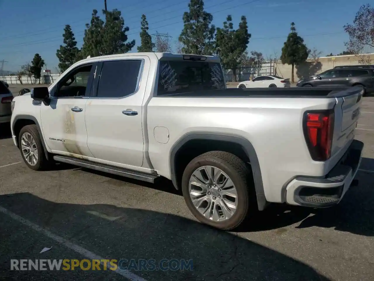 2 Photograph of a damaged car 3GTU9FEL5MG284787 GMC SIERRA 2021