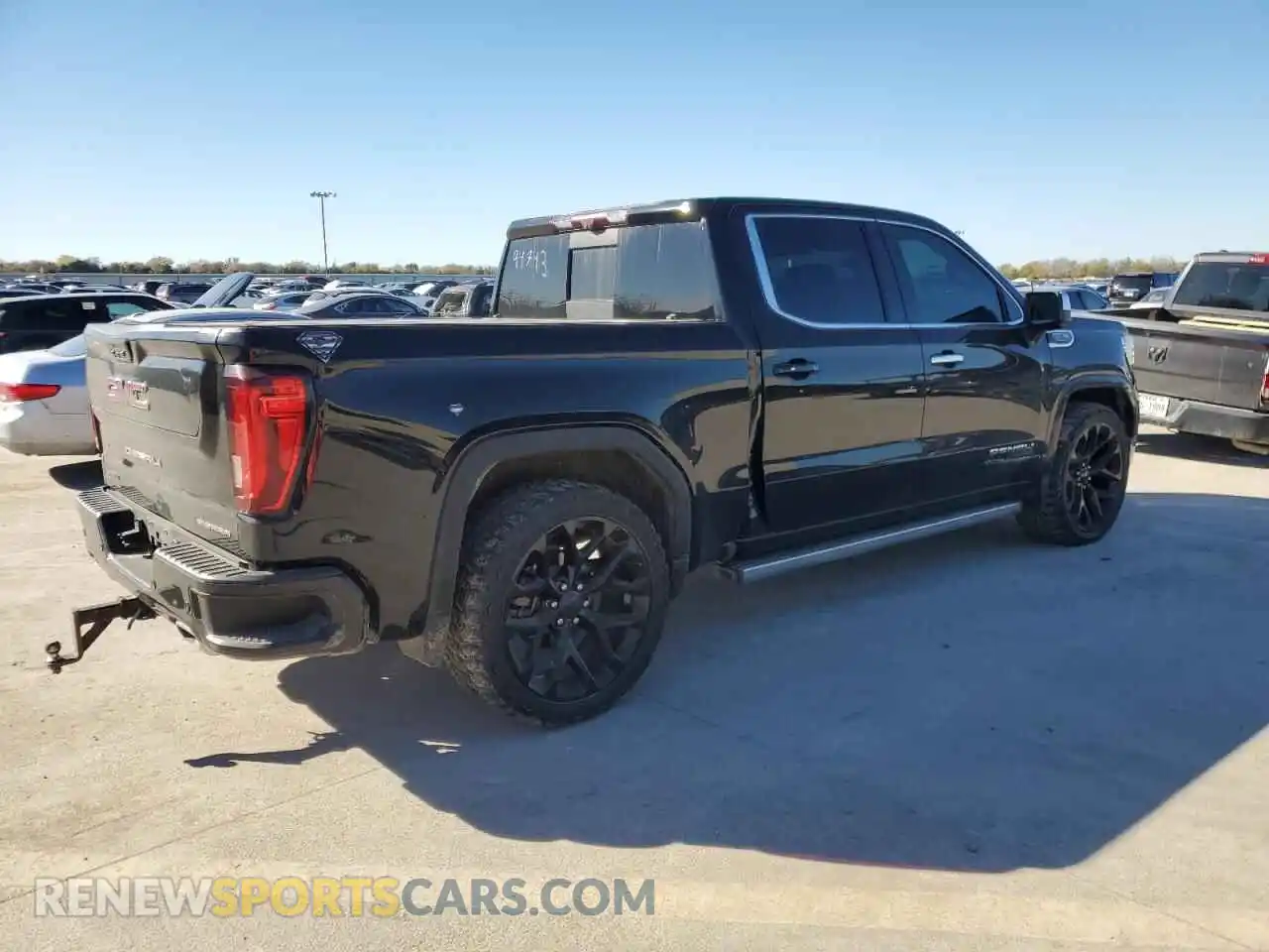 3 Photograph of a damaged car 3GTU9FEL6MG127933 GMC SIERRA 2021