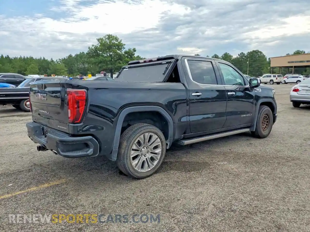 3 Фотография поврежденного автомобиля 3GTU9FET4MG289172 GMC SIERRA 2021
