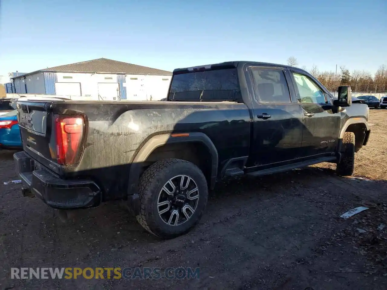 3 Photograph of a damaged car 1GT19PEY6NF102473 GMC SIERRA 2022