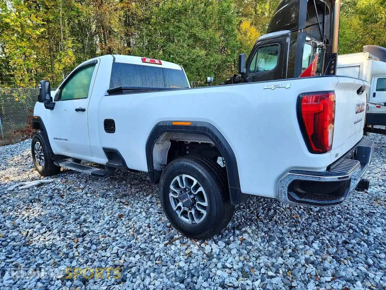 2 Photograph of a damaged car 1GT39SE73NF292896 GMC SIERRA 2022