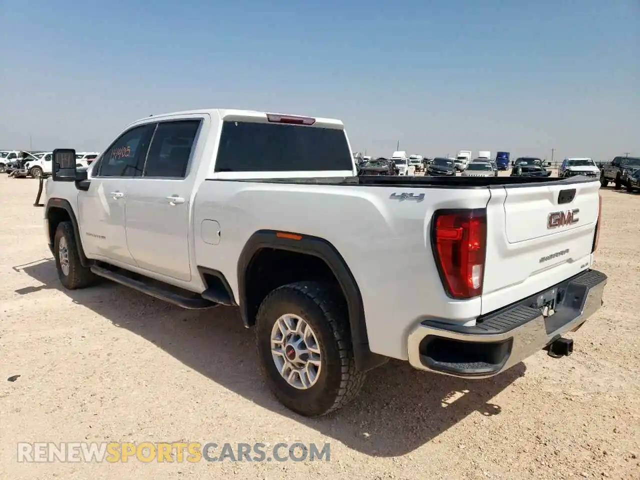 2 fotografías del automóvil dañado 1GT49ME7XNF193623 GMC SIERRA 2022