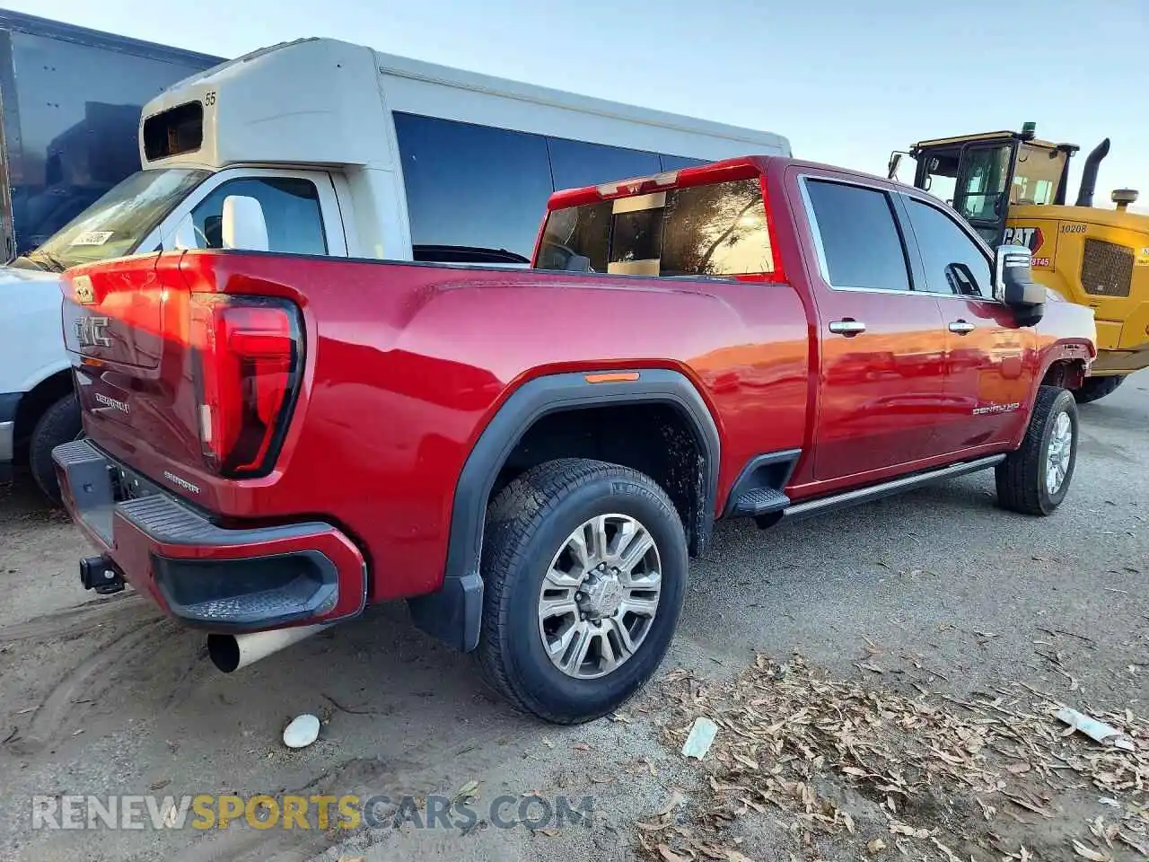 3 Фотография поврежденного автомобиля 1GT49WEY9NF242041 GMC SIERRA 2022