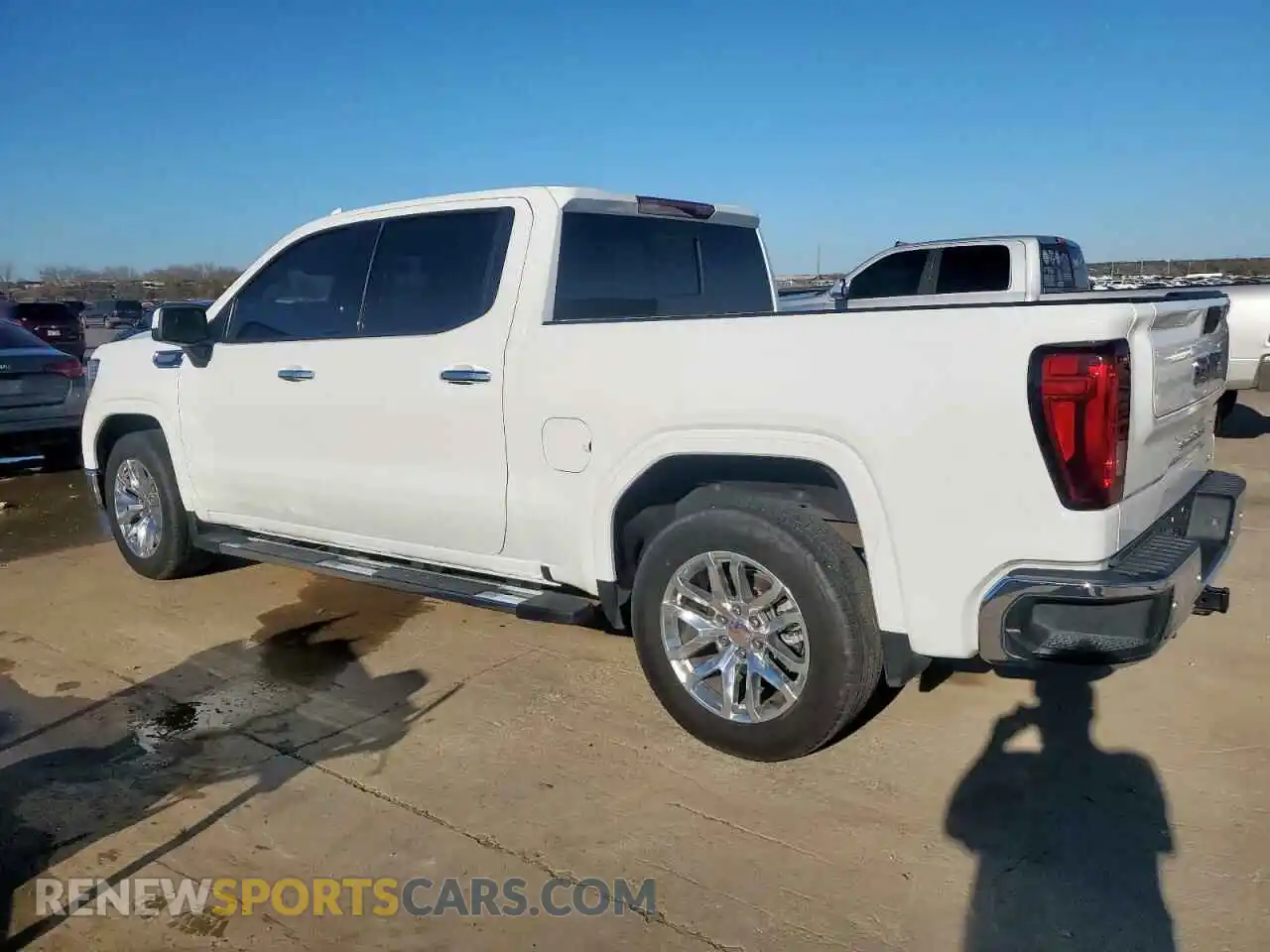 2 Photograph of a damaged car 3GTP8DED9NG192287 GMC SIERRA 2022