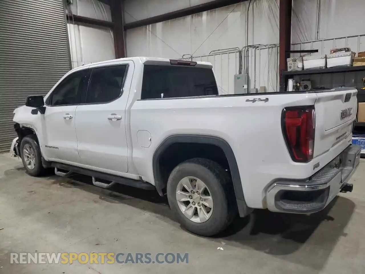 2 Photograph of a damaged car 3GTP9BEK8NG107990 GMC SIERRA 2022