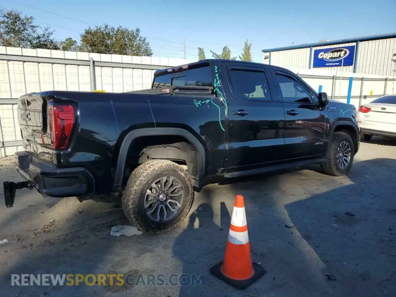 3 Photograph of a damaged car 3GTP9EEL8NG162790 GMC SIERRA 2022