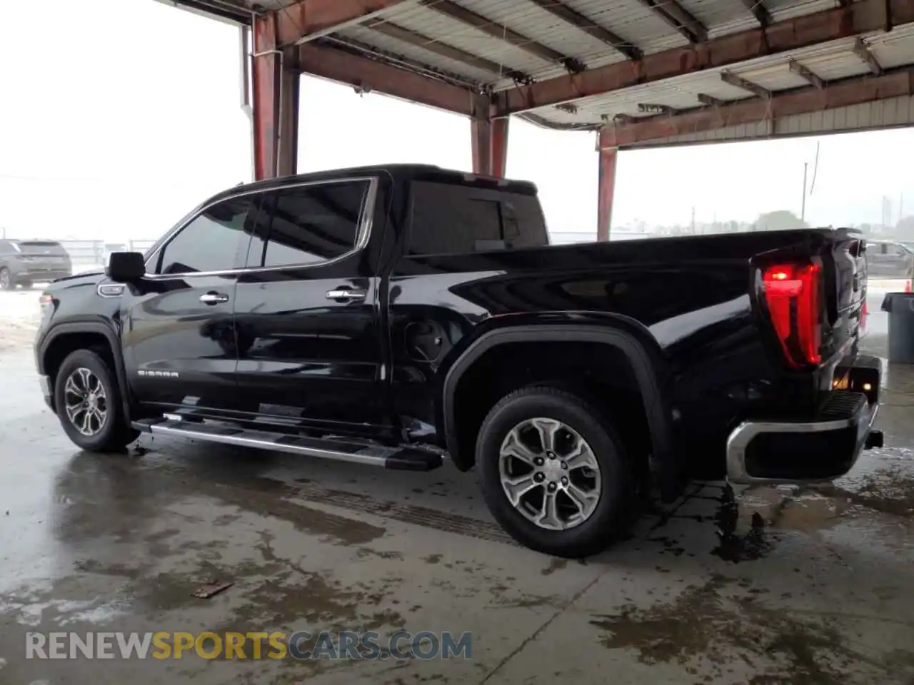 2 Photograph of a damaged car 3GTPHDED8NG651390 GMC SIERRA 2022
