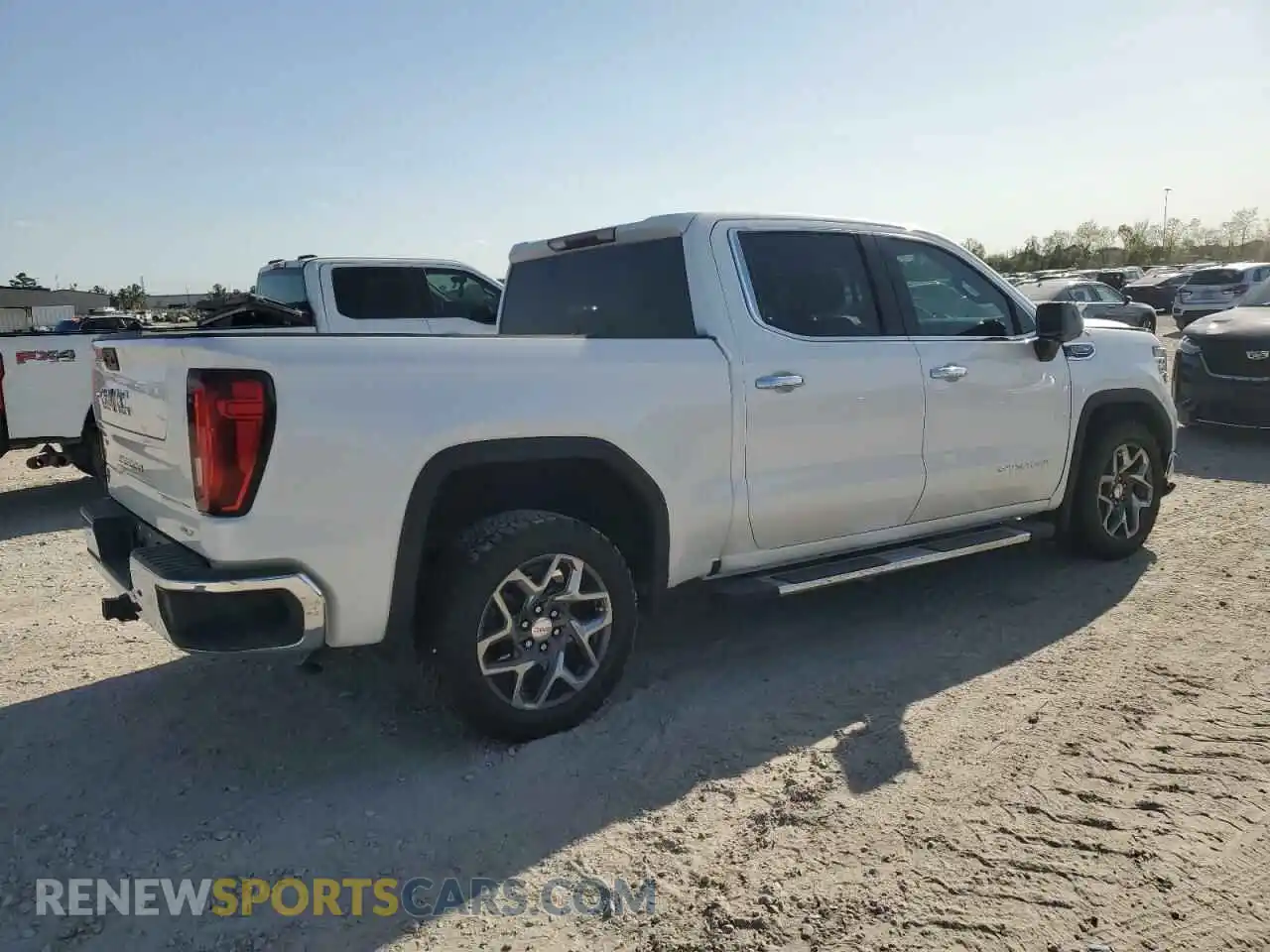 3 Photograph of a damaged car 3GTPHDED8NG653074 GMC SIERRA 2022