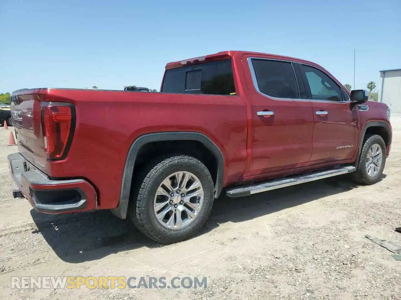 3 Photograph of a damaged car 3GTPHGED8NG607729 GMC SIERRA 2022