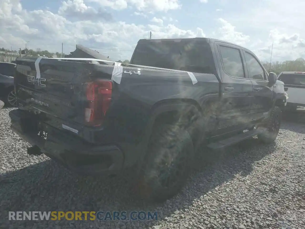 3 Photograph of a damaged car 3GTPUCEK9NG544014 GMC SIERRA 2022