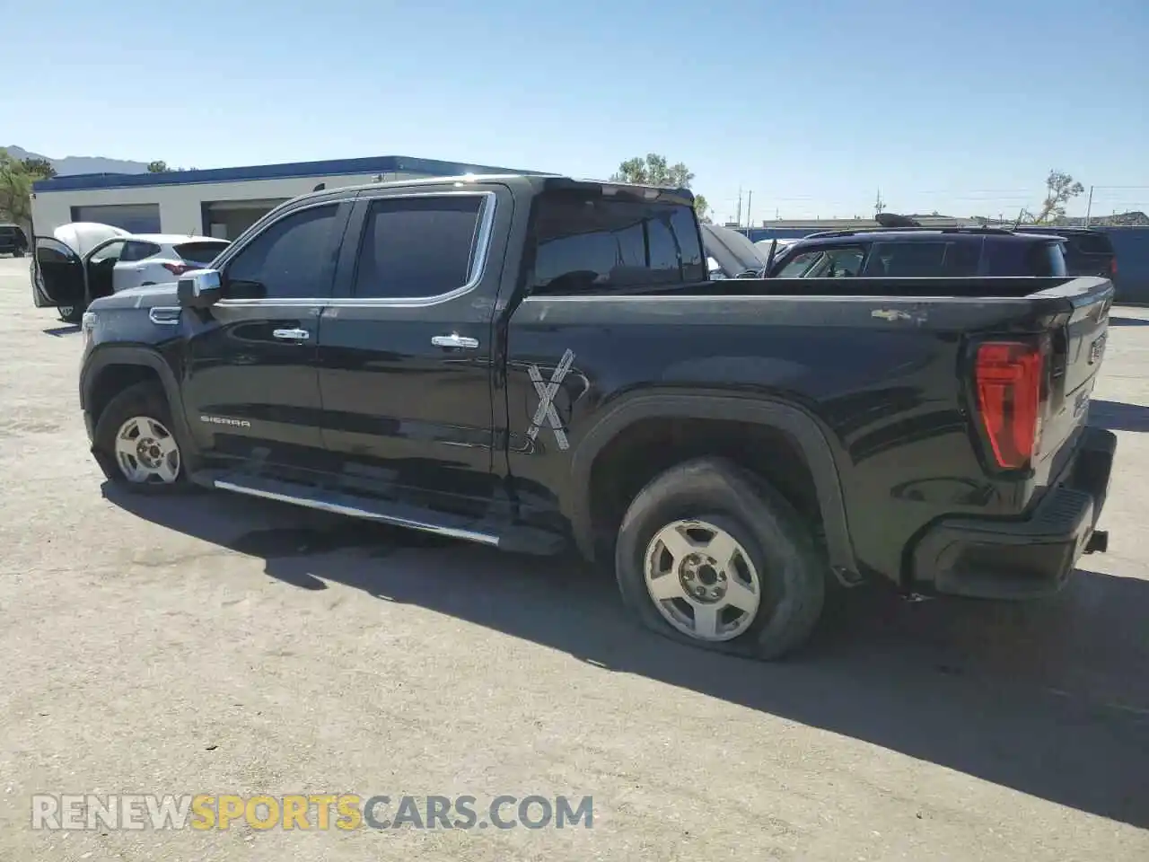 2 Photograph of a damaged car 3GTU9DED6NG145430 GMC SIERRA 2022