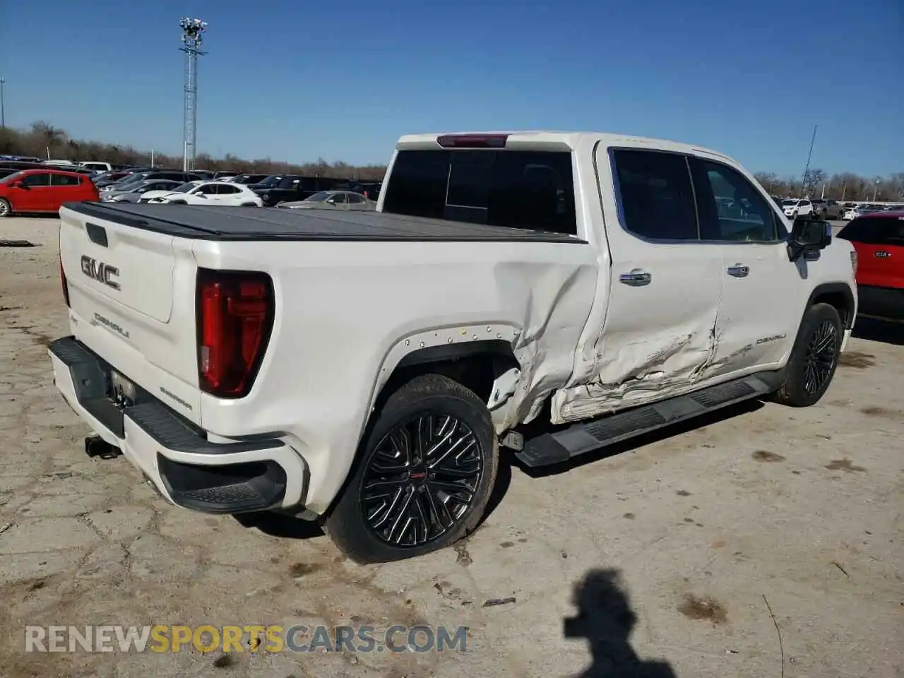 3 fotografías del automóvil dañado 3GTU9FEL2NG185135 GMC SIERRA 2022