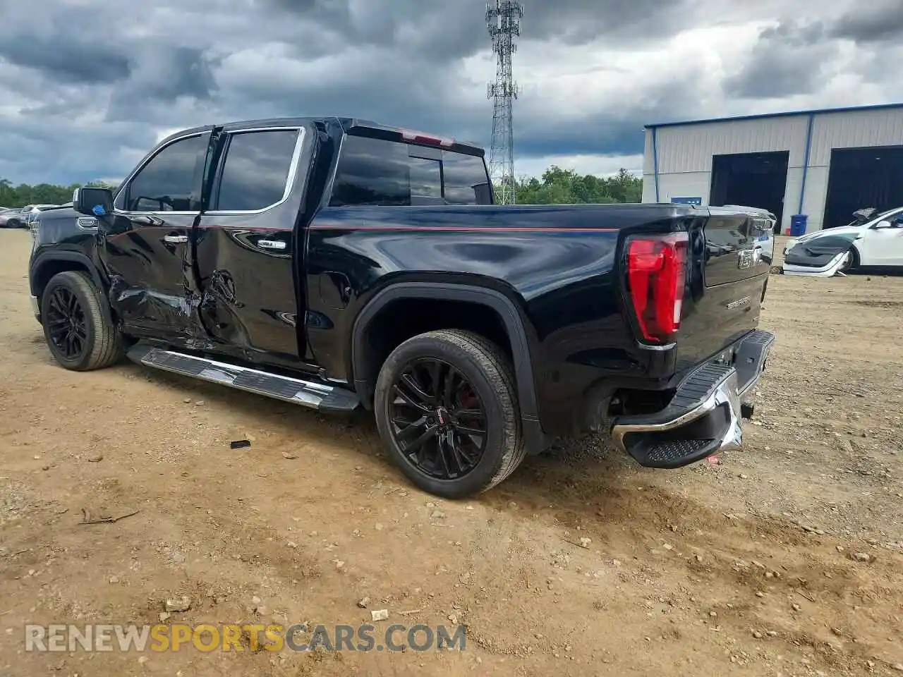 2 fotografías del automóvil dañado 3GTUUDED4NG649618 GMC SIERRA 2022