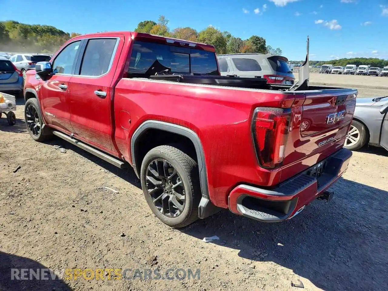 2 Photograph of a damaged car 3GTUUGET1NG511608 GMC SIERRA 2022