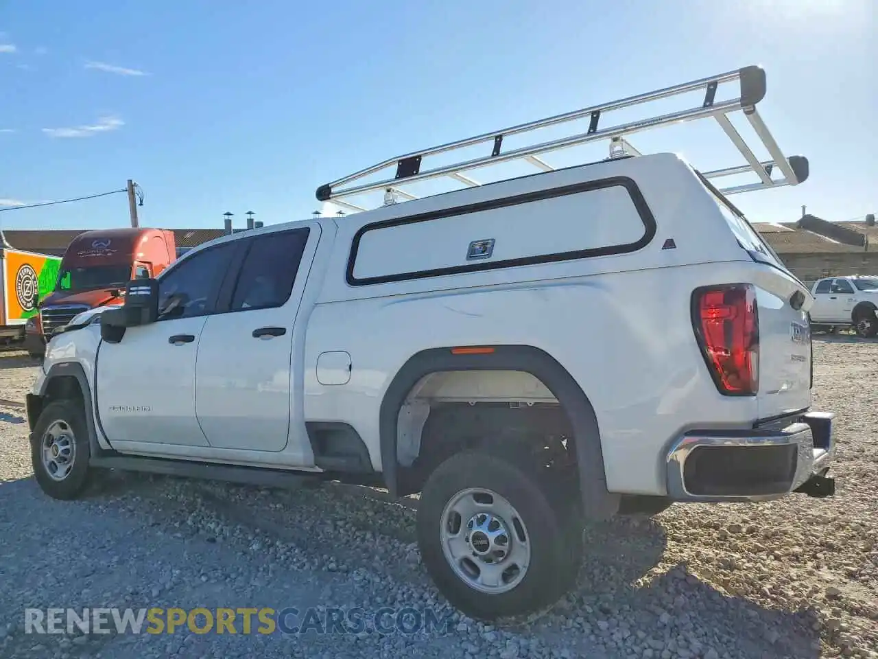 2 Photograph of a damaged car 1GT58LE74PF225034 GMC SIERRA 2023