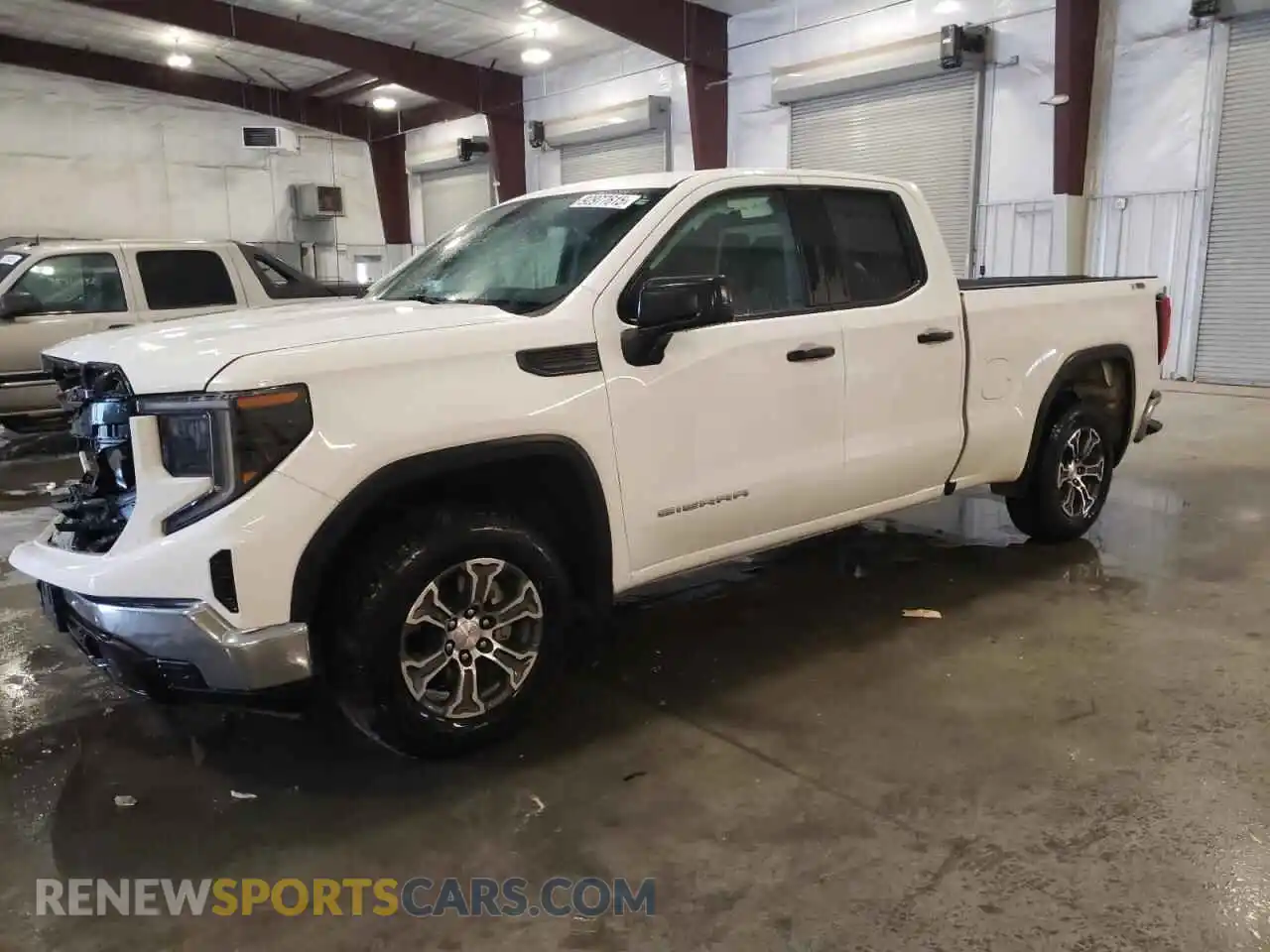 1 Photograph of a damaged car 1GTRUAED2PZ242520 GMC SIERRA 2023