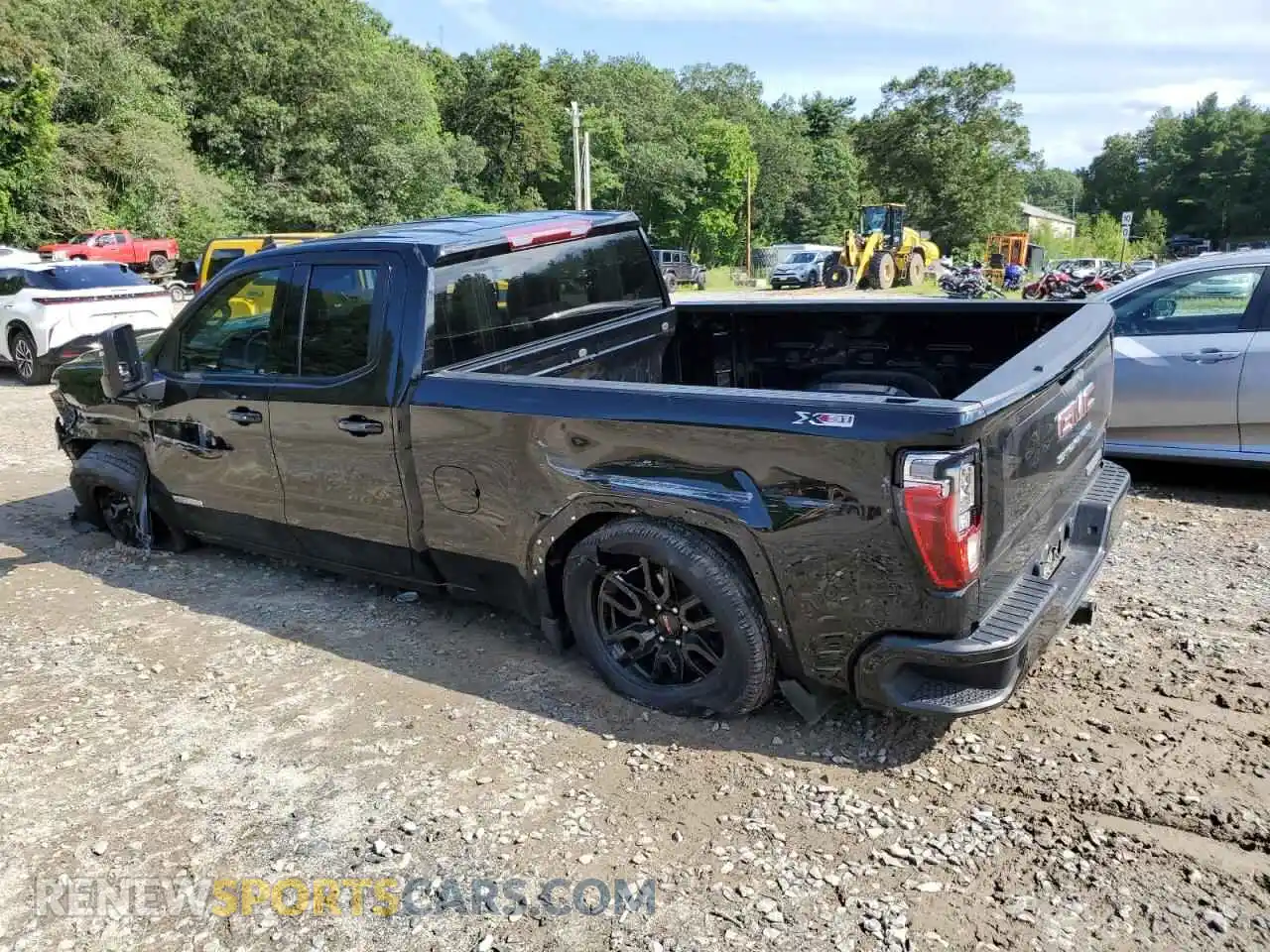 2 Photograph of a damaged car 1GTRUCED3PZ254235 GMC SIERRA 2023