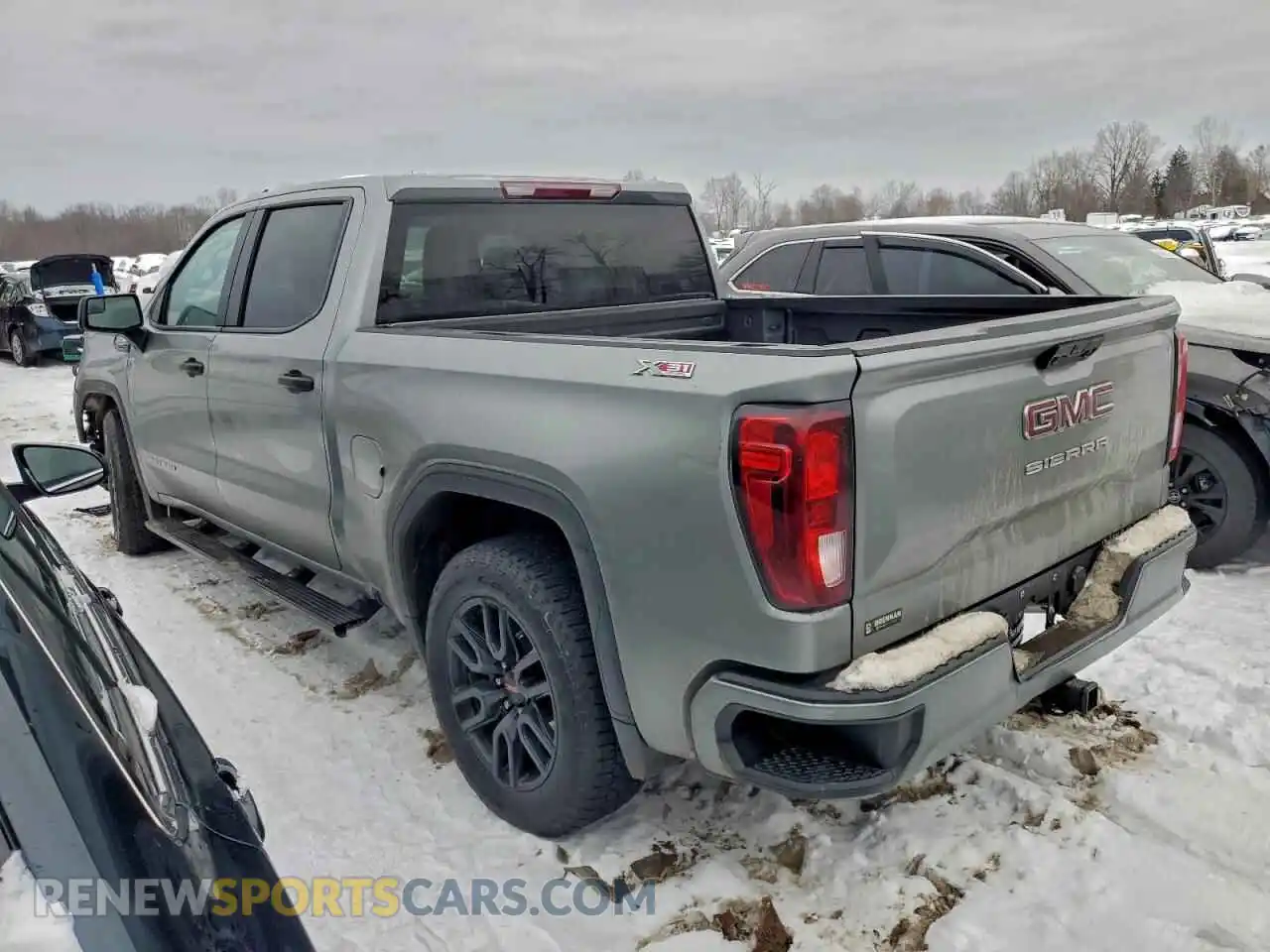 2 Photograph of a damaged car 1GTUUAED2PZ186587 GMC SIERRA 2023