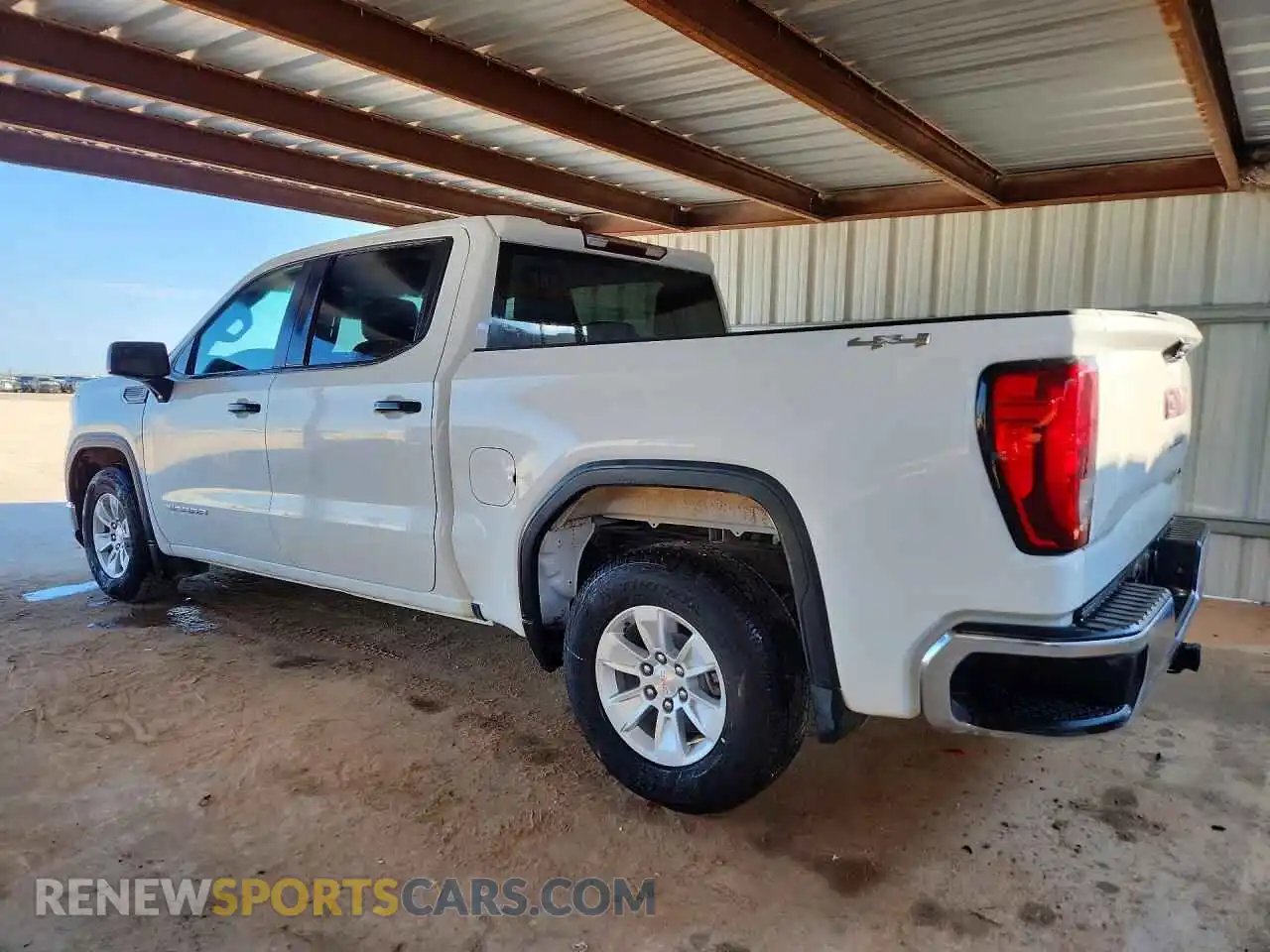 2 Photograph of a damaged car 1GTUUAED8PZ132680 GMC SIERRA 2023