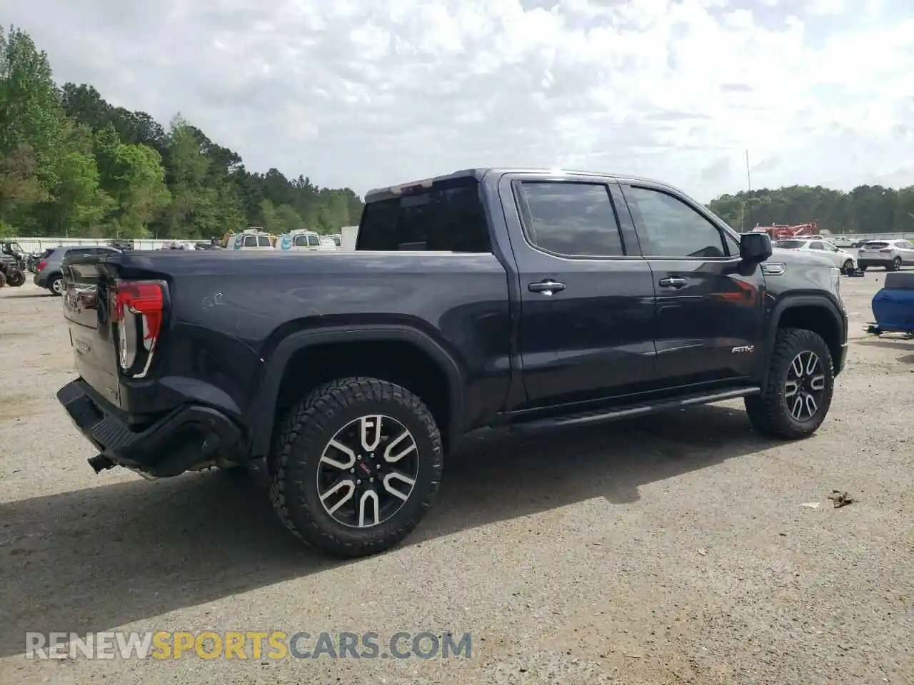 3 Photograph of a damaged car 1GTUUEEL6PZ281720 GMC SIERRA 2023