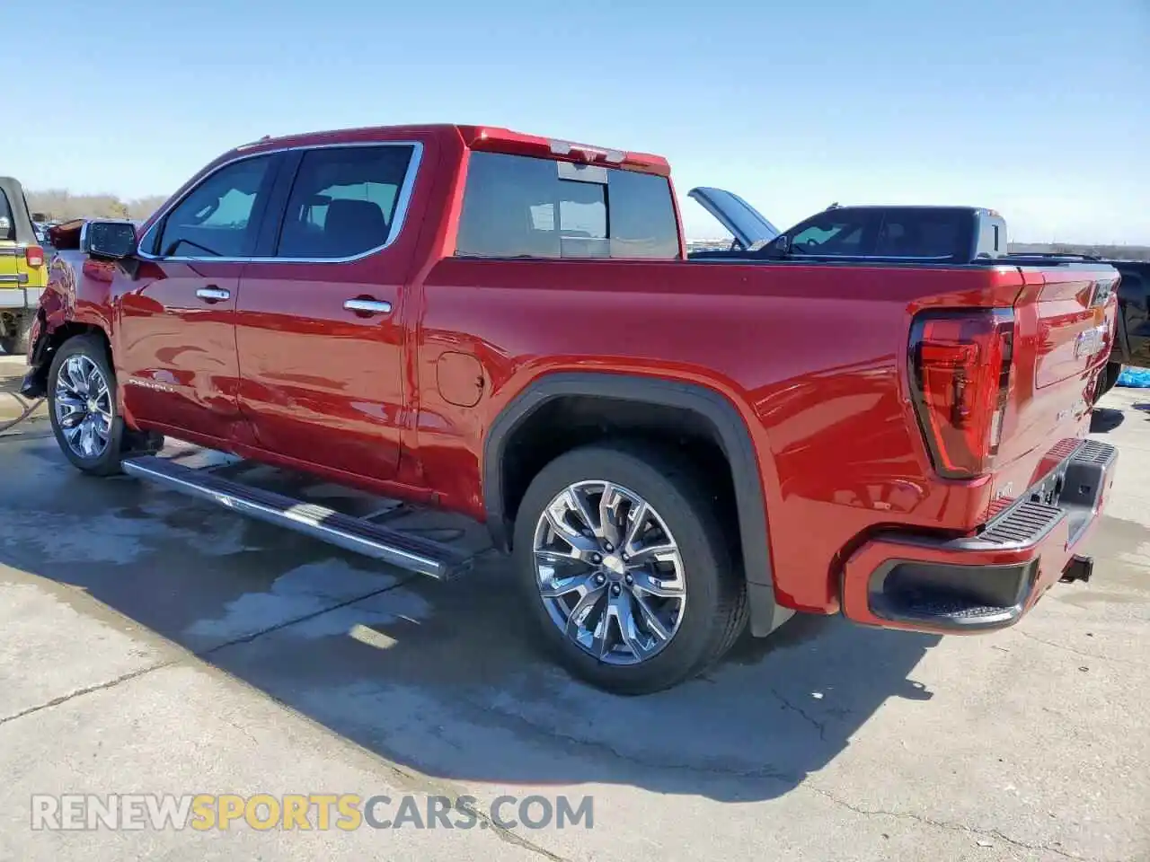 2 Photograph of a damaged car 3GTUUGED1PG328558 GMC SIERRA 2023