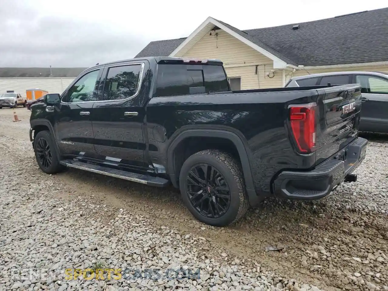 2 Фотография поврежденного автомобиля 3GTUUGED9PG183205 GMC SIERRA 2023