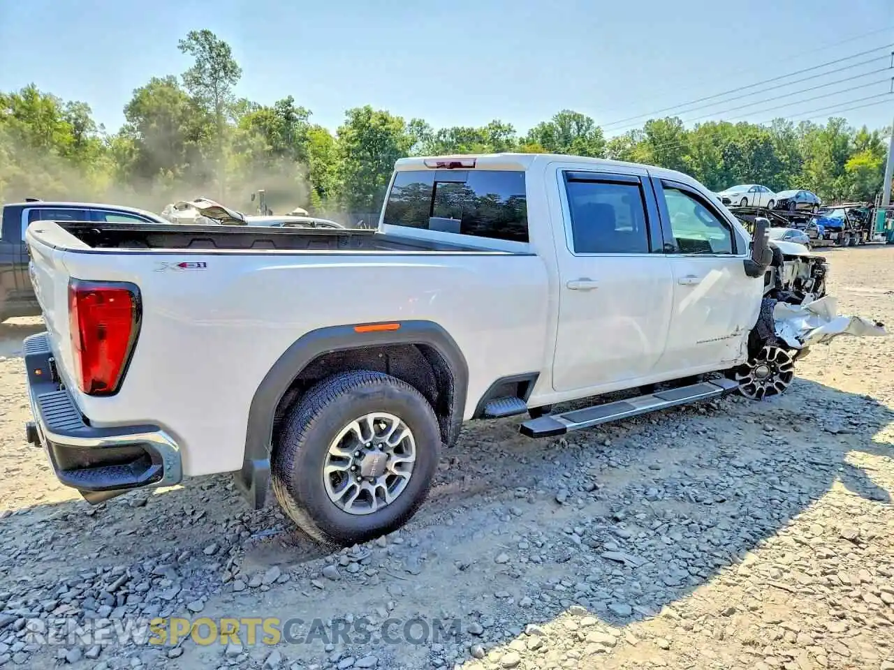 3 Photograph of a damaged car 1GT49ME70RF284681 GMC SIERRA 2024