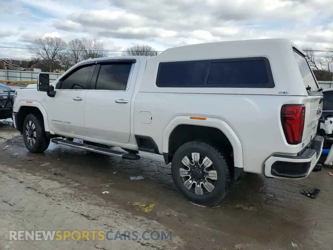 2 Photograph of a damaged car 1GT49RE74RF395604 GMC SIERRA 2024