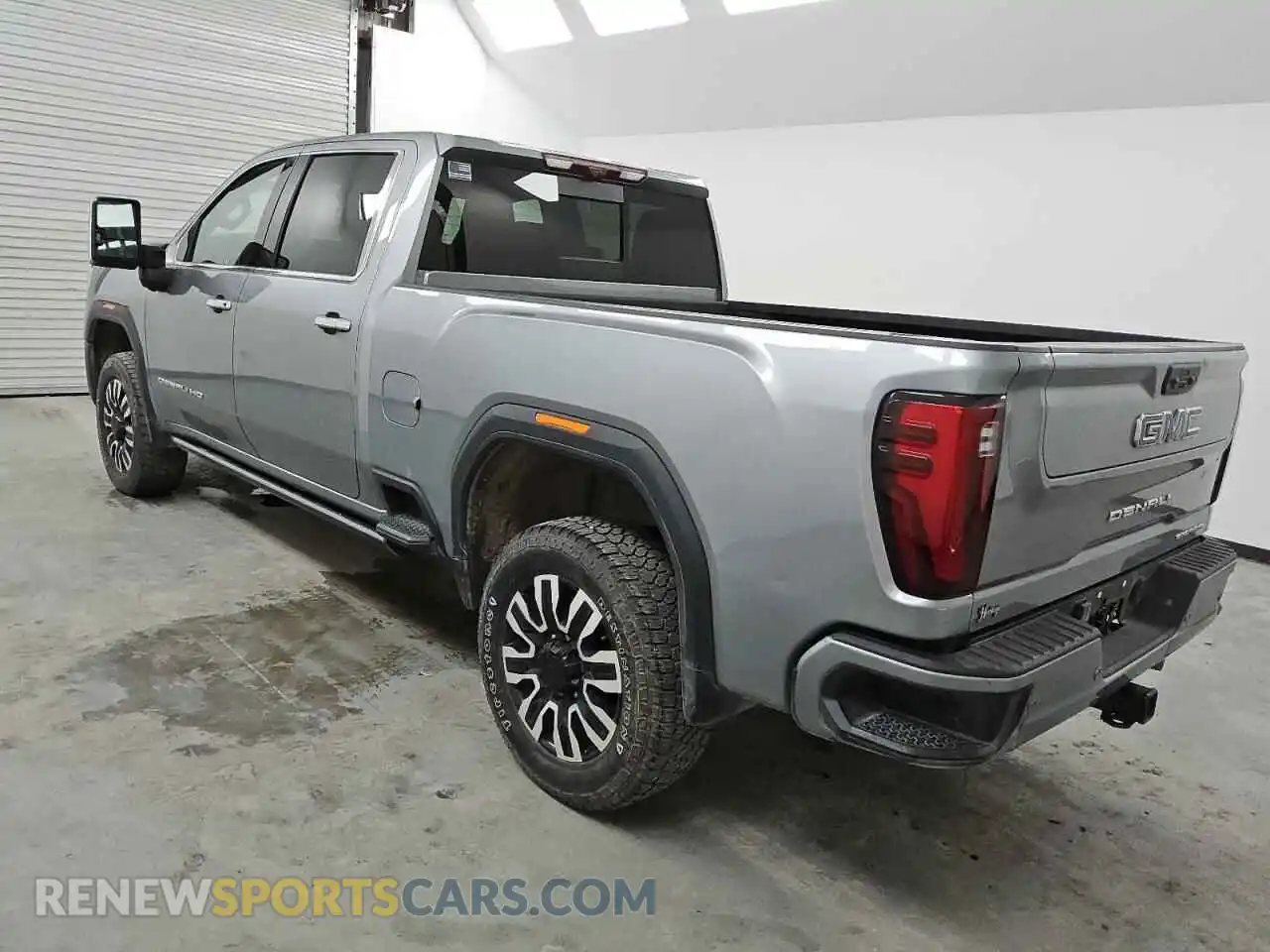2 Photograph of a damaged car 1GT49XEY0RF302316 GMC SIERRA 2024