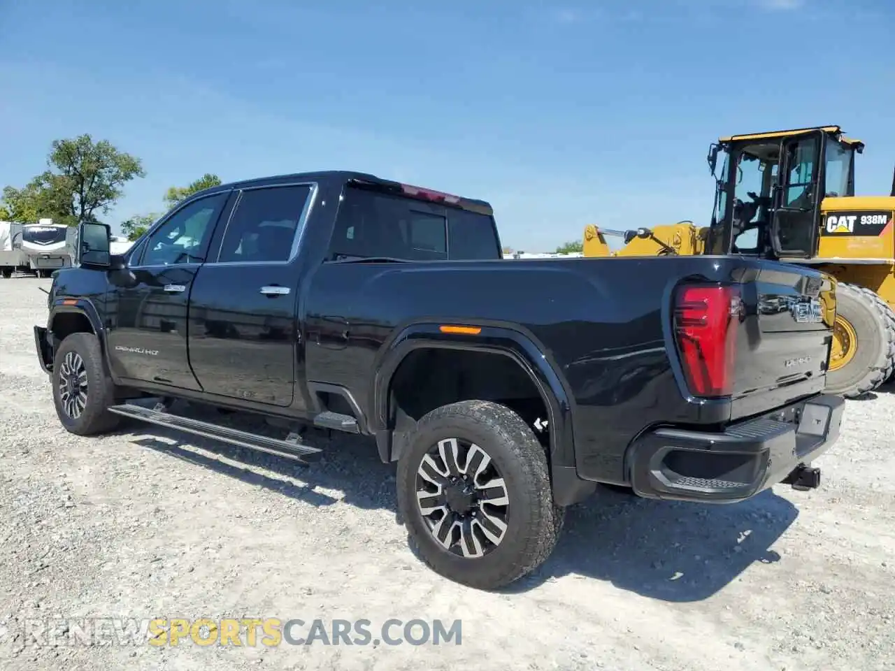 2 Photograph of a damaged car 1GT49XEY2RF193177 GMC SIERRA 2024
