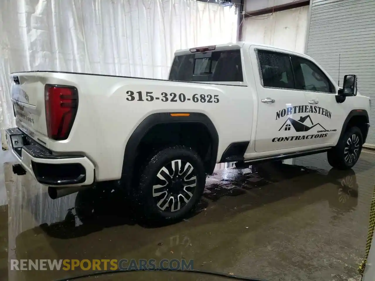 3 Photograph of a damaged car 1GT49XEY8RF207275 GMC SIERRA 2024