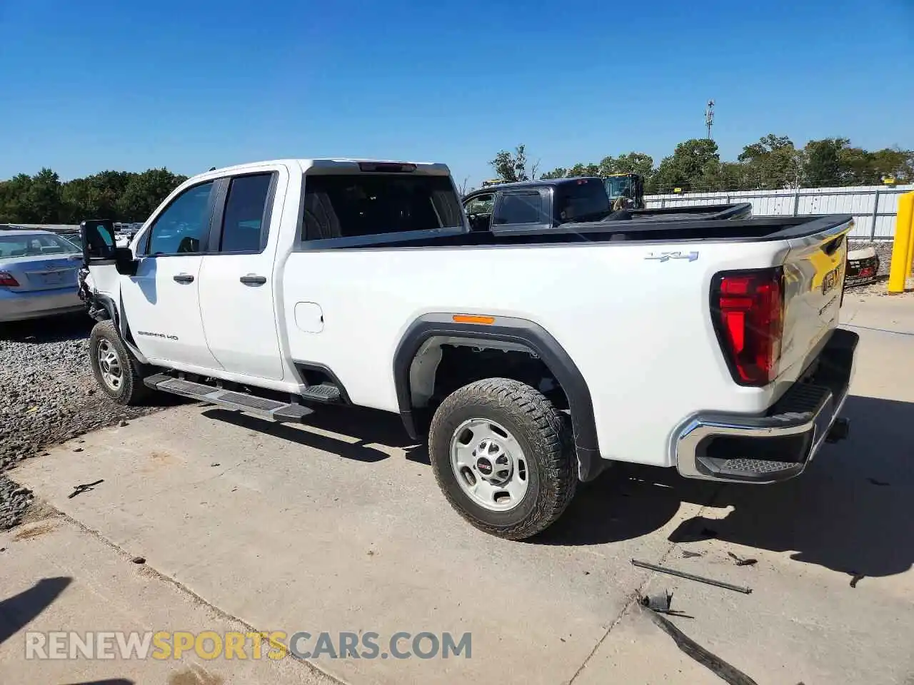 2 Фотография поврежденного автомобиля 1GT59LE74RF446519 GMC SIERRA 2024
