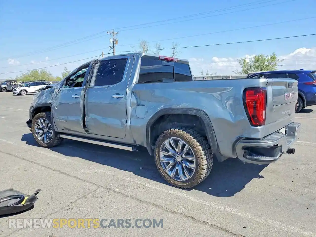 2 fotografías del automóvil dañado 1GTPHGEDXRZ335299 GMC SIERRA 2024