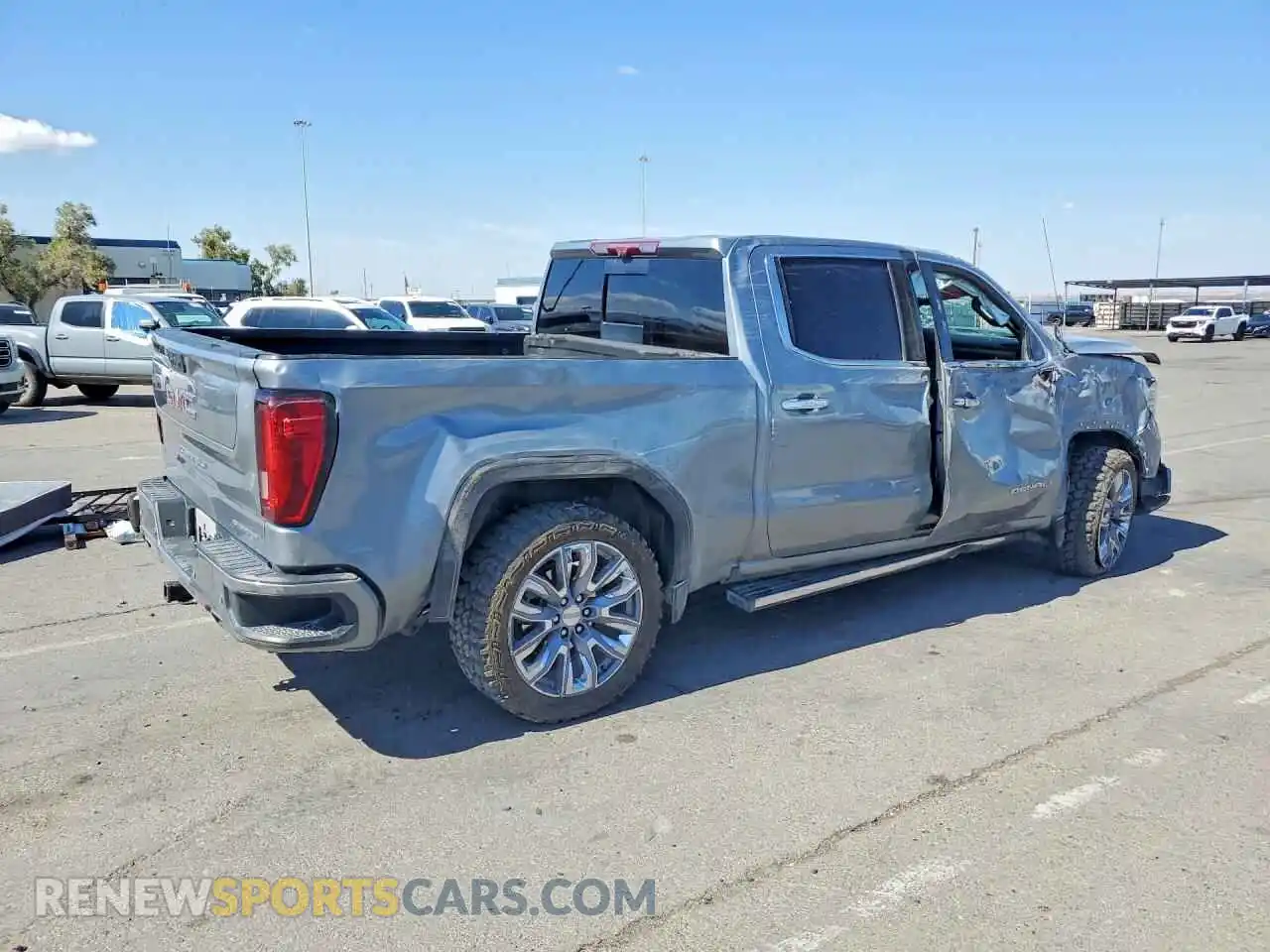 3 fotografías del automóvil dañado 1GTPHGEDXRZ335299 GMC SIERRA 2024